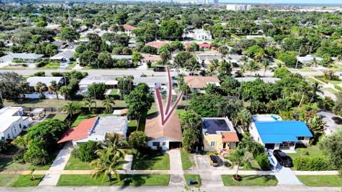 519 Evergreen Drive, Lake Park FL - photo 18 of 21