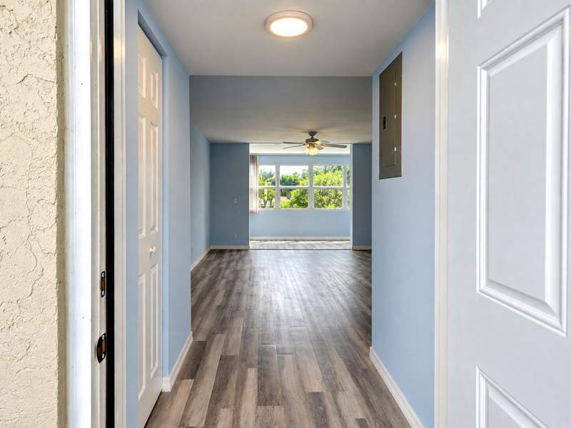 2 bedroom Condominium at 9 WILLOWBROOK Lane #208, VILLAGES OF ORIOLE ABBEY CONDO, Delray Beach — photo 4