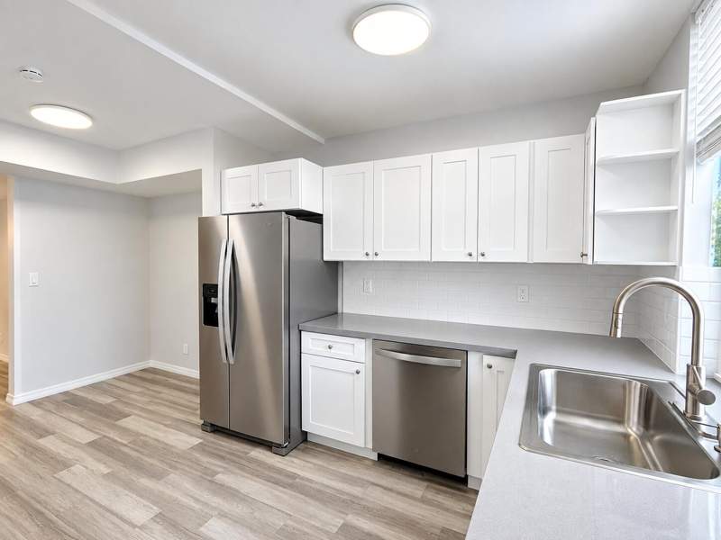 2 bedroom Condominium at 9 WILLOWBROOK Lane #208, VILLAGES OF ORIOLE ABBEY CONDO, Delray Beach — photo 3