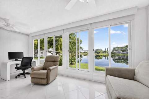2079 Cambridge D #2079, Deerfield Beach FL - photo 22 of 25