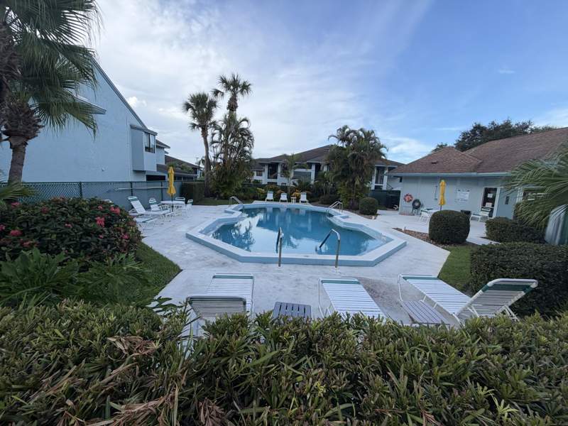 2 bedroom Condominium at 950 S Kanner Highway #C 10, Poppleton Creek Condo, Stuart — photo 3