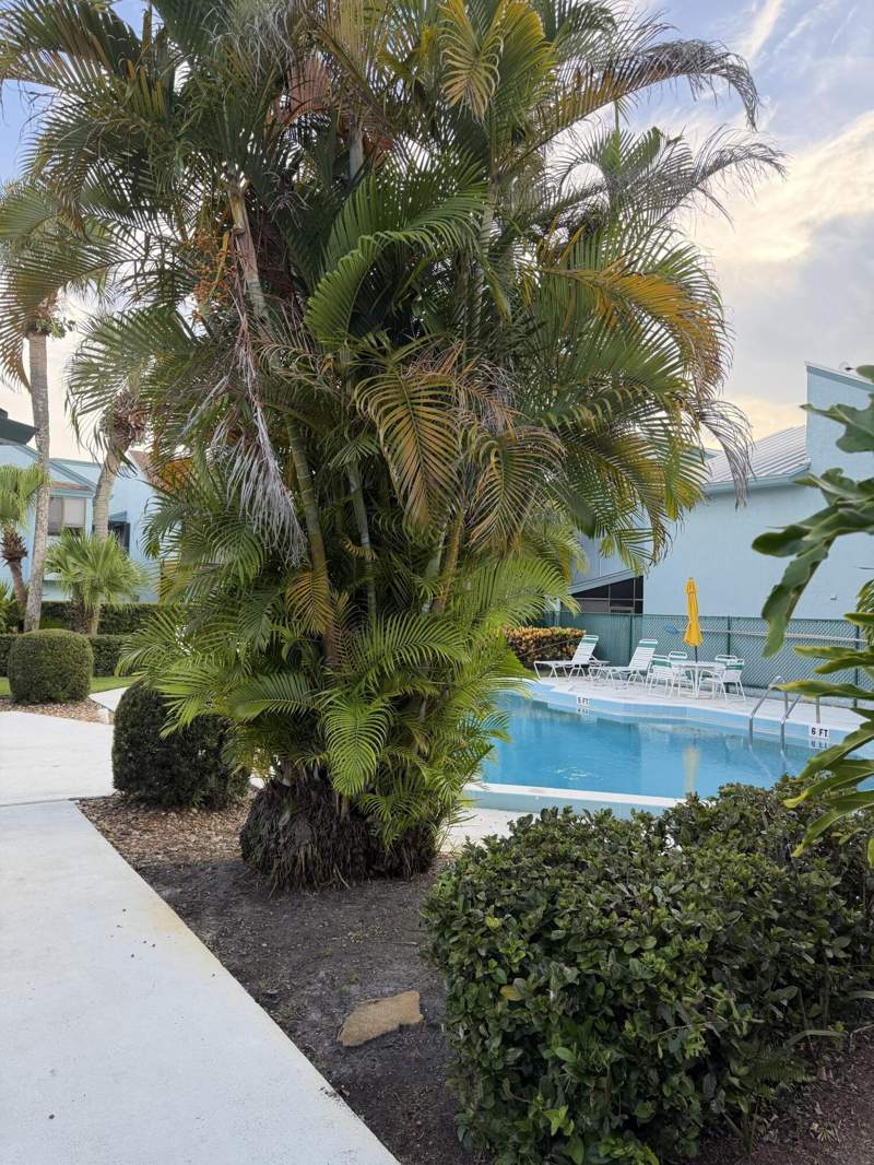 2 bedroom Condominium at 950 S Kanner Highway #C 10, Poppleton Creek Condo, Stuart — photo 5