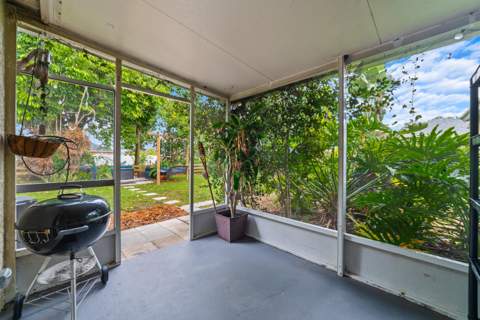 245 SW De Gouvea Terrace, Port St. Lucie FL - photo 19 of 32