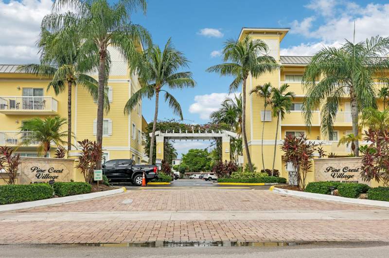 1 bedroom Condominium at 150 NE 15th Avenue #138, Pine Crest Village II, Fort Lauderdale — photo 2