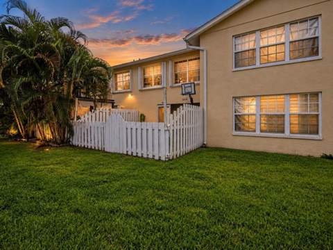 220 Foxtail Drive #G, Greenacres FL - photo 22 of 31