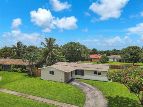 4861 NW 6th Court, Plantation FL - photo 7 of 25