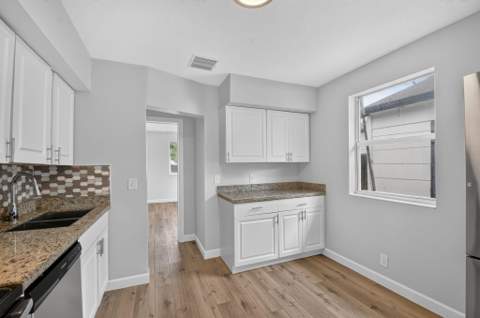504 N E Street, Lake Worth Beach FL - photo 17 of 57