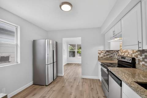 504 N E Street, Lake Worth Beach FL - photo 18 of 57