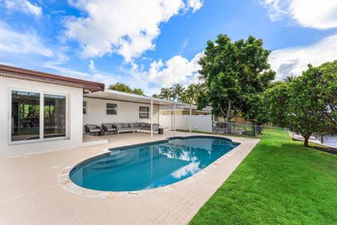 638 Shore Drive, Boynton Beach FL - photo 23 of 45