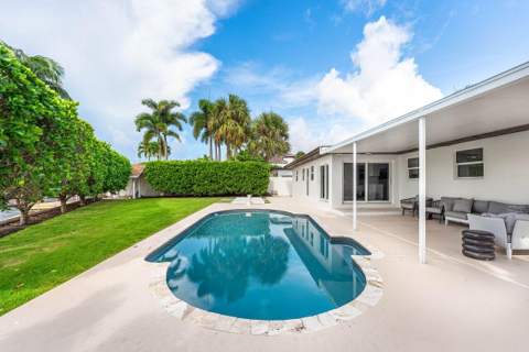 638 Shore Drive, Boynton Beach FL - photo 20 of 45