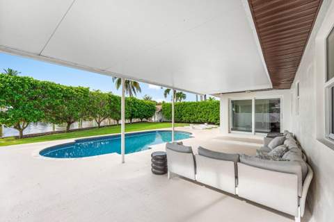 638 Shore Drive, Boynton Beach FL - photo 19 of 45