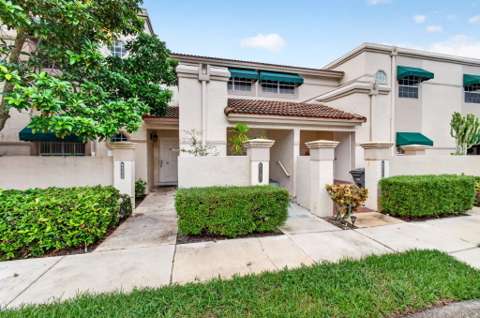 6737 Via Regina, starter home for sale in Boca Raton