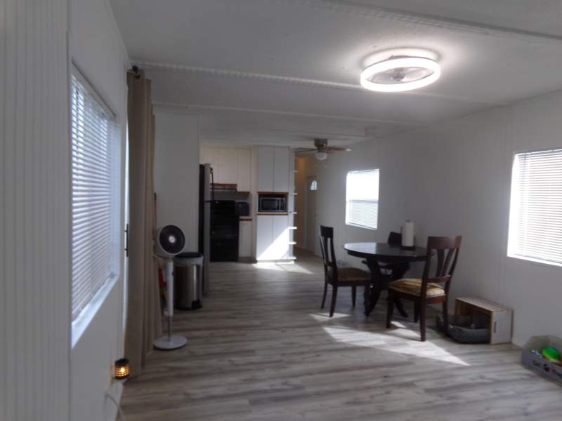 2 bedroom Mobile Home at 3965 Sheraton Circle, Whispering Pines, Boynton Beach — photo 4