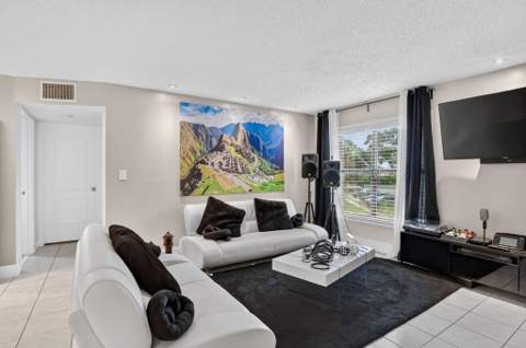 8565 Boca Glades Boulevard #F, Boca Raton FL - photo 8 of 61