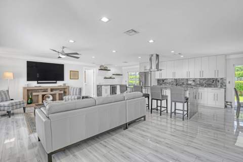 1191 Bimini Lane, Singer Island FL - photo 14 of 39