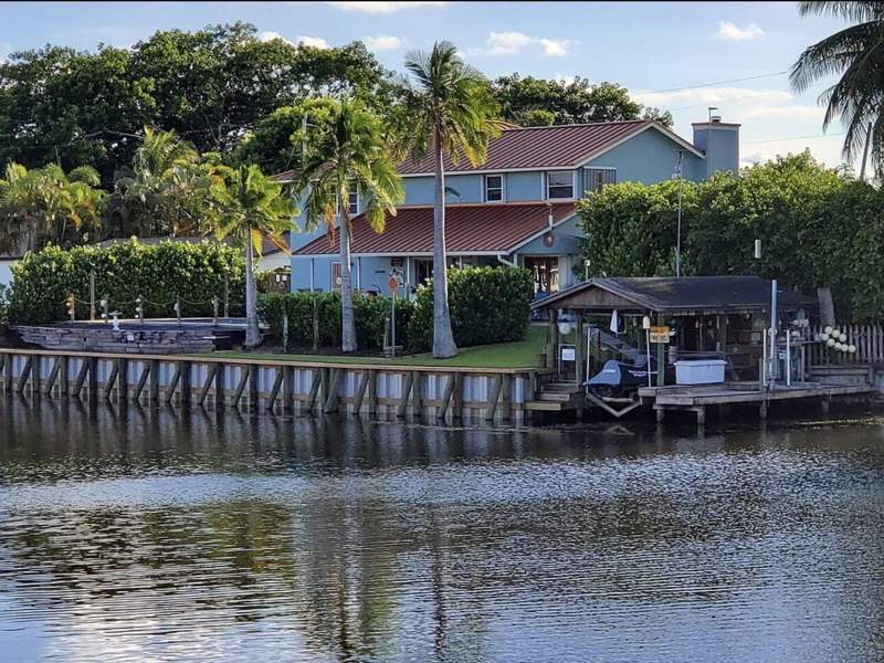 4 bedroom Single Family Residence at 502 VENICE Drive, VENETIAN ISLE, Boynton Beach — photo 3