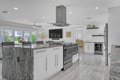 1191 Bimini Lane, Singer Island FL - photo 22 of 39