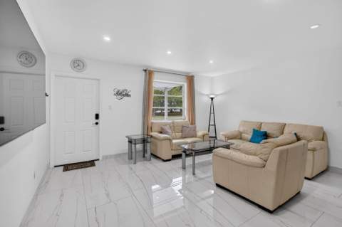 210 NE 5th Avenue, Dania Beach FL - photo 7 of 53