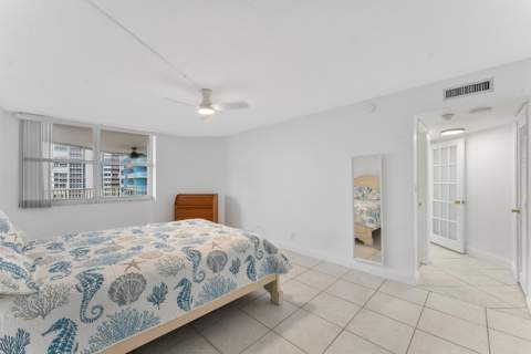 1340 S Ocean Boulevard #1106, Pompano Beach FL - photo 9 of 41