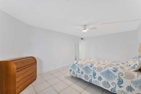 1340 S Ocean Boulevard #1106, Pompano Beach FL - photo 10 of 41