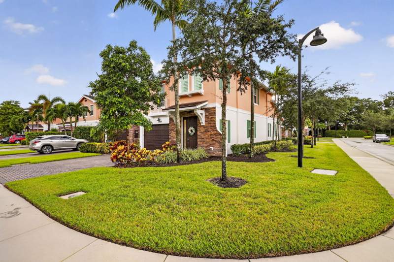 3 bedroom Townhouse at 12929 Trevi Isle Drive, Trevi Isle, Palm Beach Gardens — photo 5
