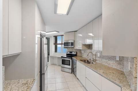 1340 S Ocean Boulevard #1106, Pompano Beach FL - photo 17 of 41