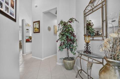 2260 Sapphire Circle, West Palm Beach FL - photo 8 of 89