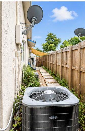 7526 SW 8th Street, North Lauderdale FL - photo 19 of 21