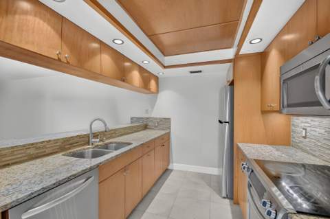 1923 19th Lane, Greenacres FL - photo 15 of 40