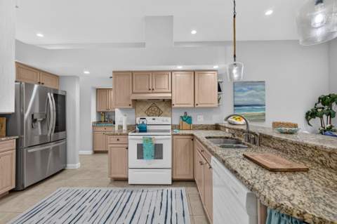 1306 SW Cottonwood Cove, Port St. Lucie FL - photo 16 of 52