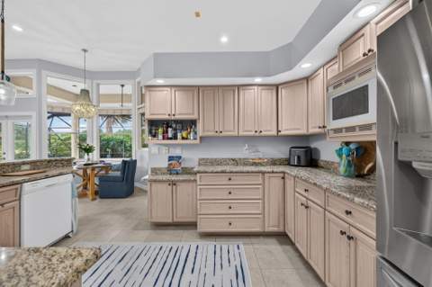 1306 SW Cottonwood Cove, Port St. Lucie FL - photo 17 of 52