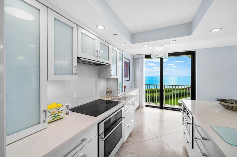 3 bedroom Cabana at 3360 S Ocean Boulevard #3 F I, Thirty-Three Sixty Condo, Palm Beach — photo 5