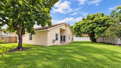 13847 NW 22nd Court, Sunrise FL - photo 6 of 34