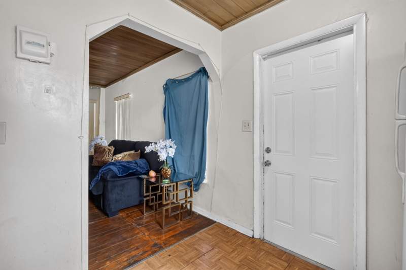 2 bedroom Single Family Residence at 323 NW 4th Avenue, Delray Town Of, Delray Beach — photo 5