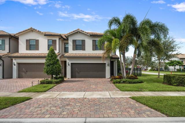 8221 Cinch Way, home for sale in Lake Worth