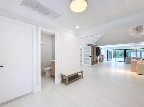 5100 Pineview Circle, Delray Beach FL - photo 8 of 65