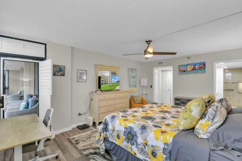 899 Jeffery Street #109, Boca Raton FL - photo 22 of 93