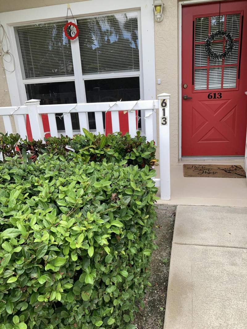 2 bedroom Condominium at 613 NW San Remo Circle, Kings Isle Phase III, Port St. Lucie — photo 2
