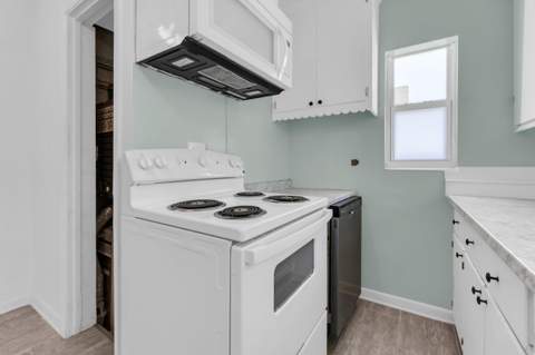 434 49th Street, West Palm Beach FL - photo 7 of 32
