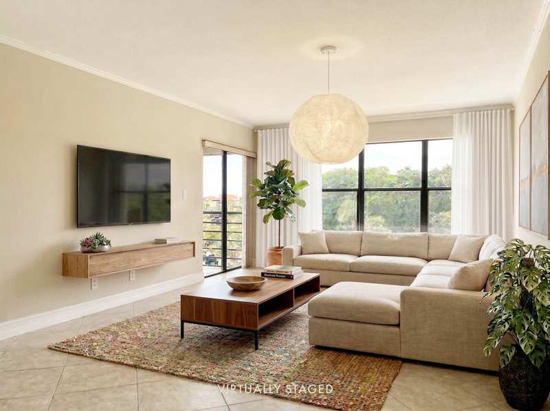 1 bedroom Condominium at 2306 S Cypress Bend Drive #420, Cypress Bend I-B And I-C Condo, Pompano Beach — photo 1