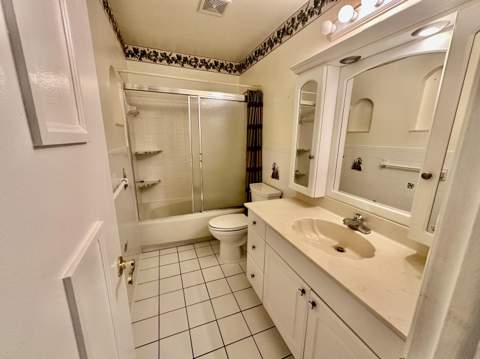 305 Lakeside Court, Sunrise FL - photo 10 of 30