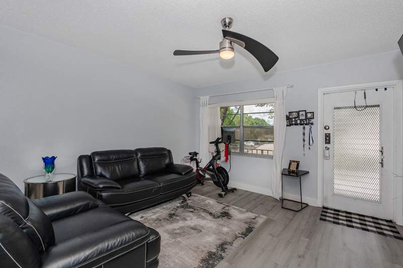 1 bedroom Condominium at 7610 NW 1st Street #205, Oriole Gardens Three 83 Condo, Margate — photo 2