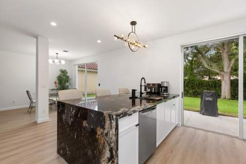15266 SW 49th Street, Davie FL - photo 14 of 46