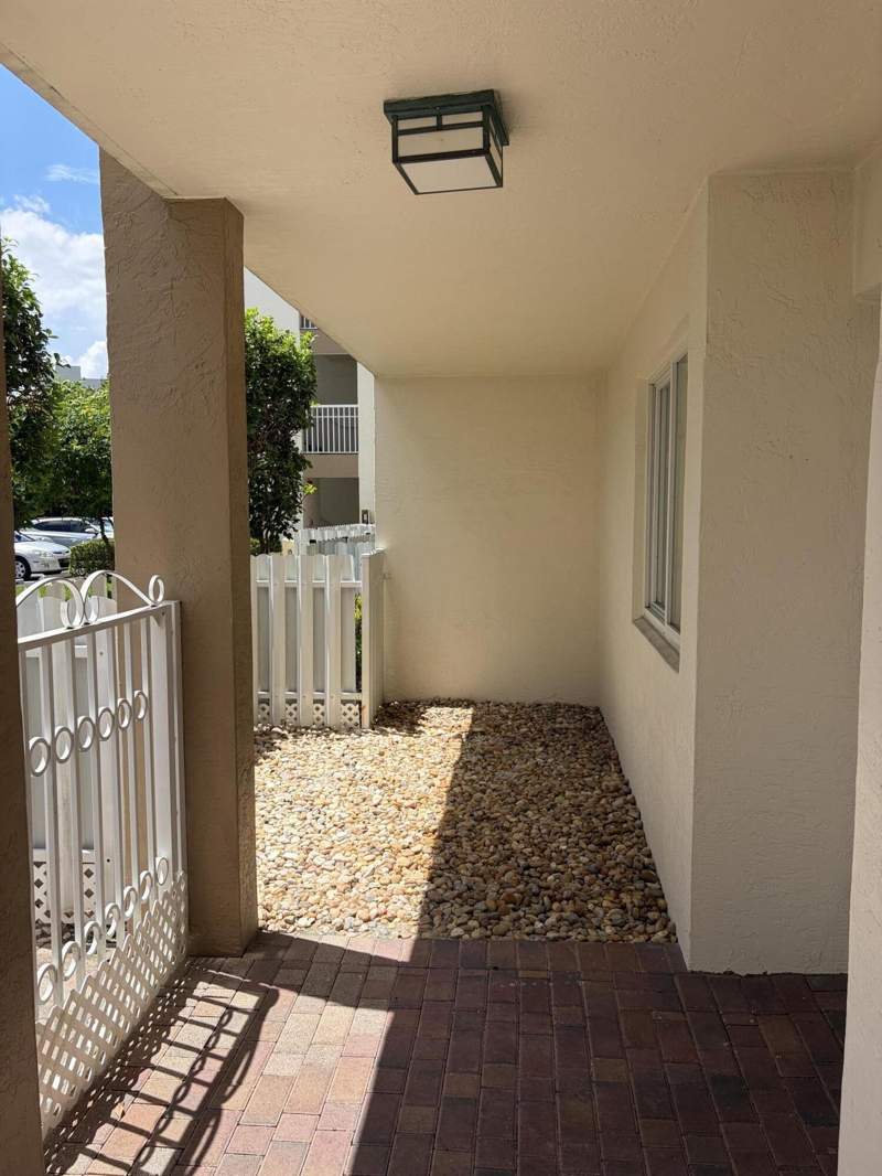 2 bedroom Condominium at 7763 Southampton Terrace #Unit 104, Southampton Condominium I, Tamarac — photo 4