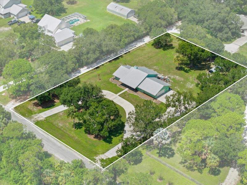 3 bedroom Single Family Residence at 10880 Heil Road, Fort Pierce Gardens, Fort Pierce — photo 3