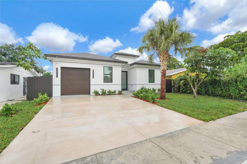 4 bedroom Single Family Residence at 2540 NW 14th Court, Washington Park Fourth Add, Fort Lauderdale — photo 4