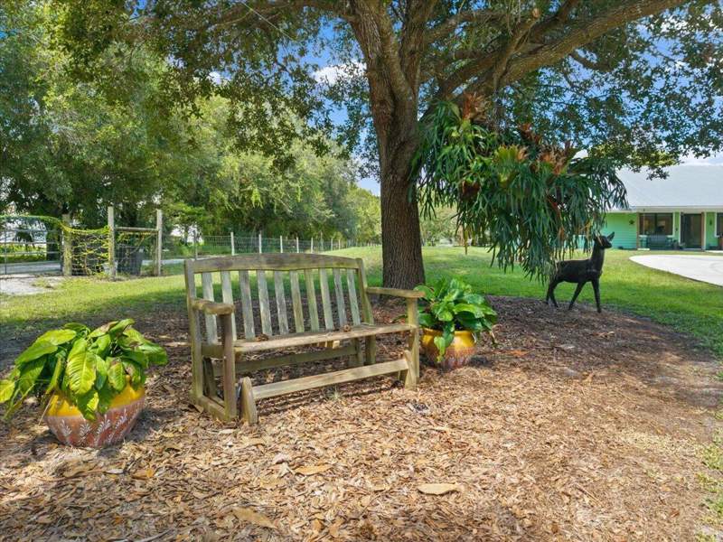 3 bedroom Single Family Residence at 10880 Heil Road, Fort Pierce Gardens, Fort Pierce — photo 5