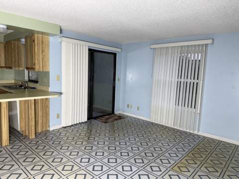 8461 Theresa Road, Boynton Beach FL - photo 9 of 33