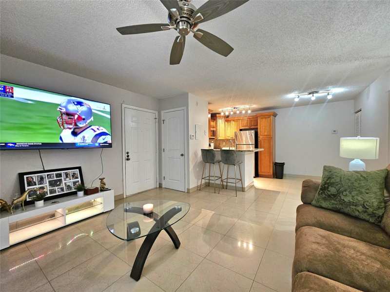1 bedroom Condominium at 701 Lyons Road #13103, Coco Parc Condo, Coconut Creek — photo 1