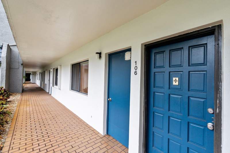 2 bedroom Condominium at 4822 Esedra Court #106, Fountains Of Palm Beach Condo 4, Lake Worth — photo 2